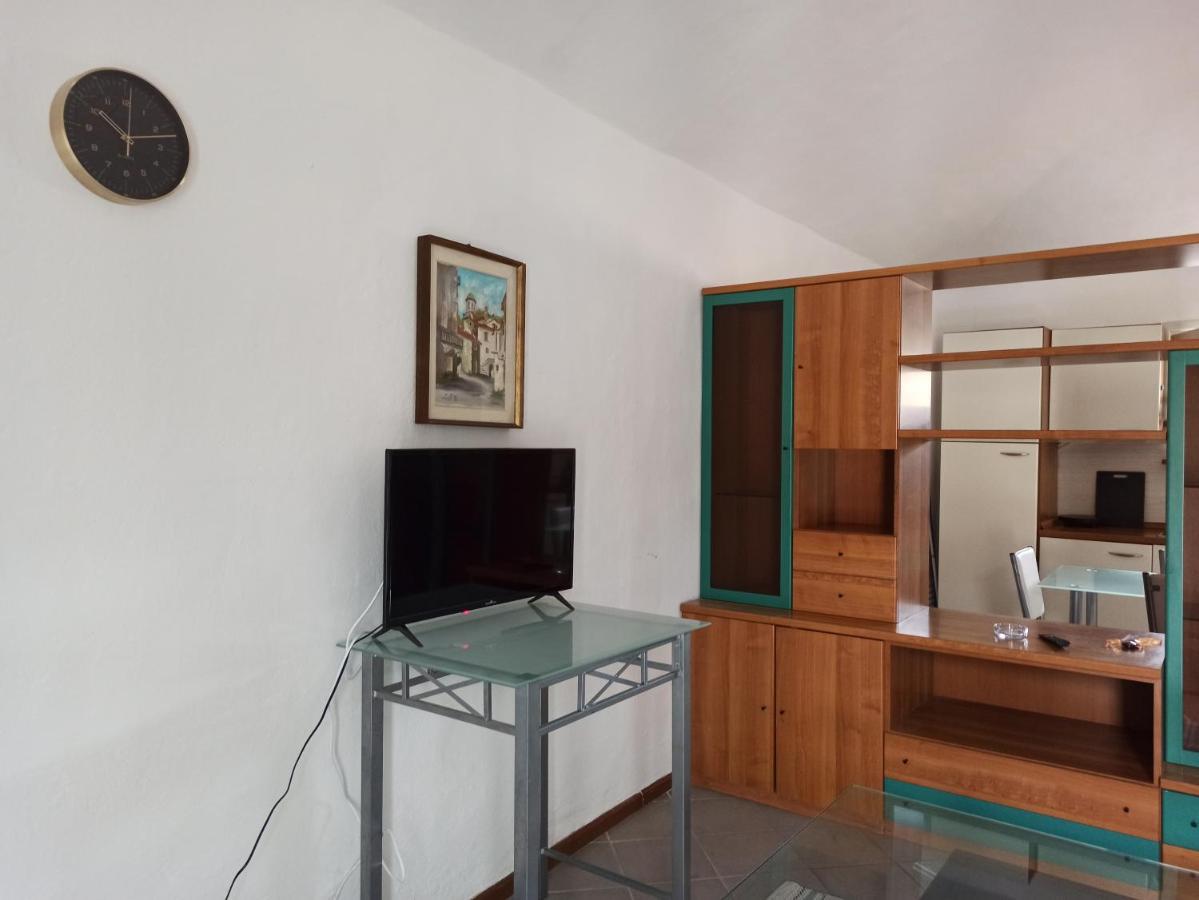 Il Ballatoio Di Giulia Apartment Asti Exterior photo